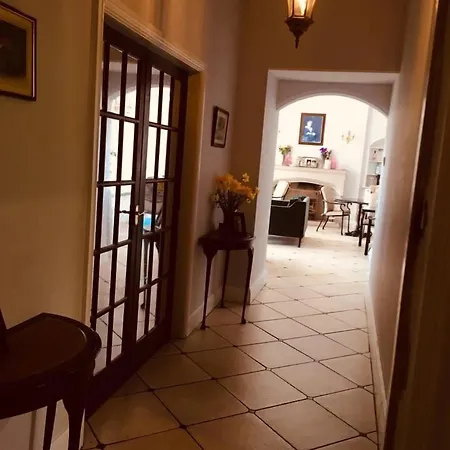 فندق مبيت وإفطار Brass Castle 4*