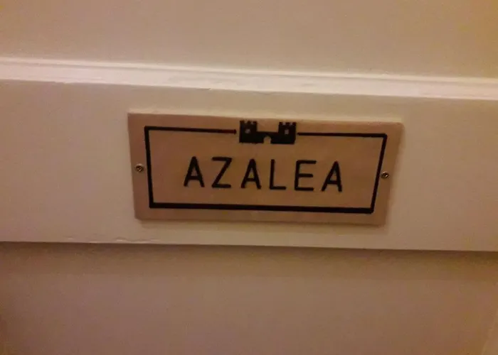 Bed & Breakfast Brass Castle 4*