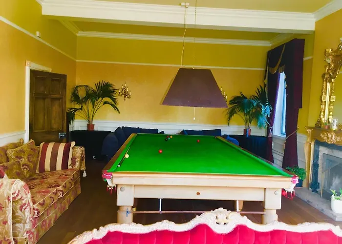 Brass Castle Bed & Breakfast 4*