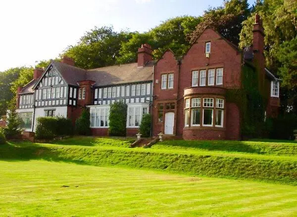 Brass Castle Bed & Breakfast Middlesbrough