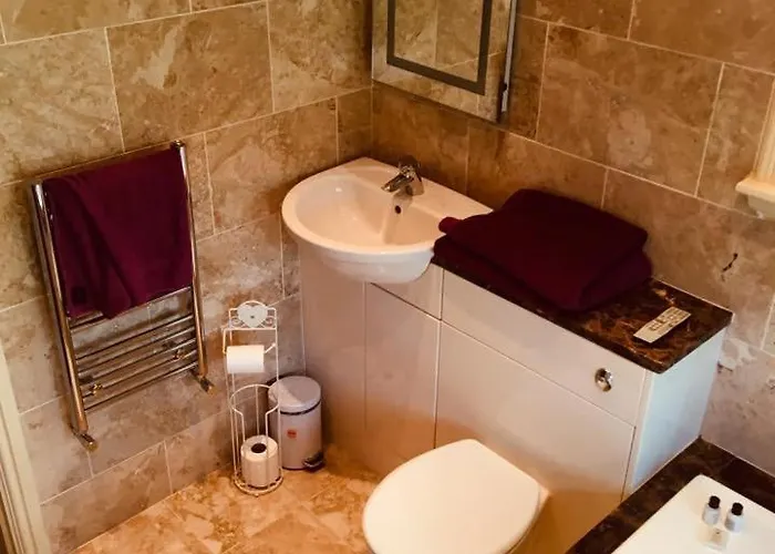 Brass Castle Bed & Breakfast 4*