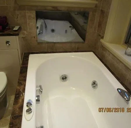 Bed & Breakfast Brass Castle